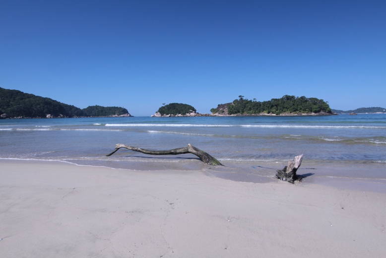 Praia de Dois Rios